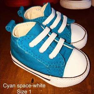 Baby converse